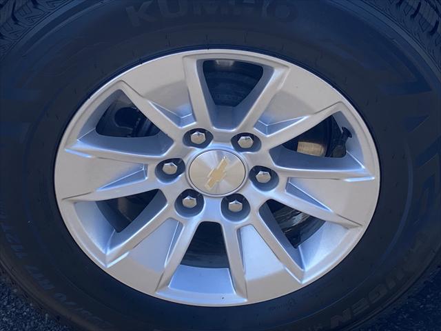 2023 Chevrolet Silverado 1500 2WD Crew Cab Short Bed LT