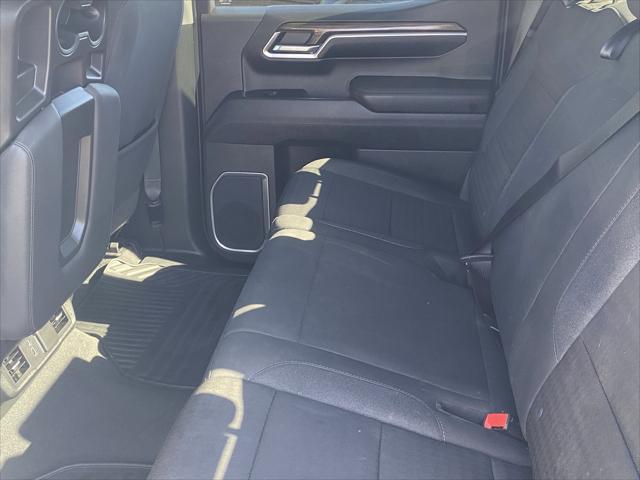 2023 Chevrolet Silverado 1500 2WD Crew Cab Short Bed LT