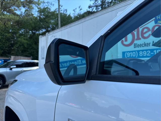 2023 Chevrolet Colorado 2WD Crew Cab Short Box WT
