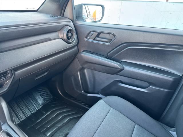 2023 Chevrolet Colorado 2WD Crew Cab Short Box WT