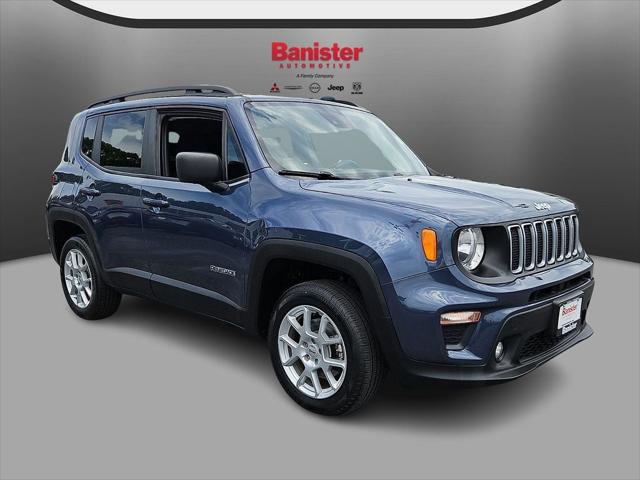 2022 Jeep Renegade Latitude 4x4 2022 Jeep Renegade Latitude 4x4