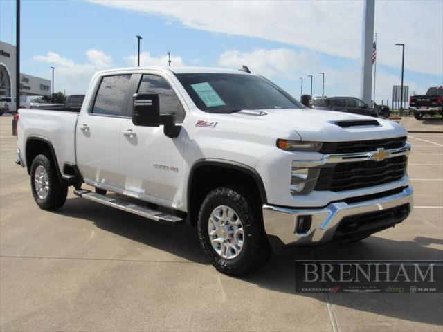 2025 Chevrolet Silverado 2500HD 4WD Crew Cab Standard Bed LT