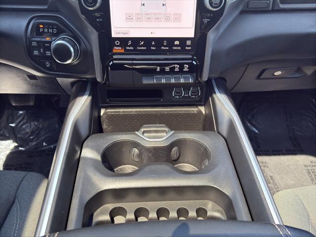 2023 Ram 1500 Big Horn Crew Cab 4x4 5'7" Box