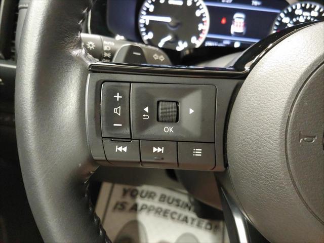 2025 Nissan Pathfinder SL 4WD