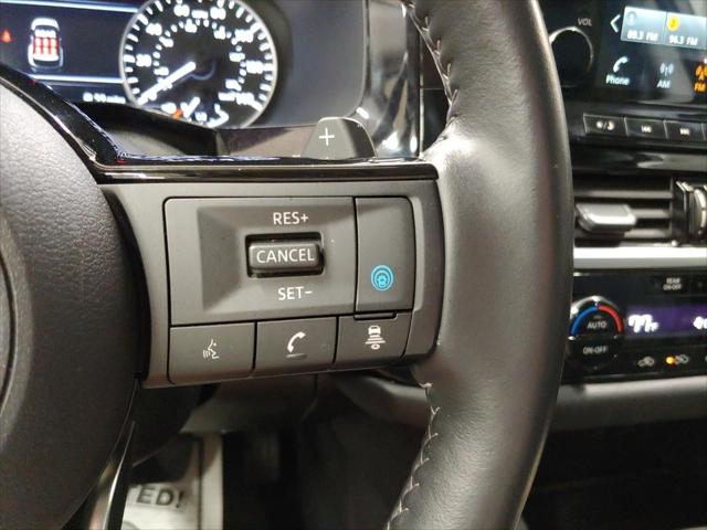 2025 Nissan Pathfinder SL 4WD