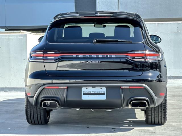 2026 Porsche Macan Unknown
