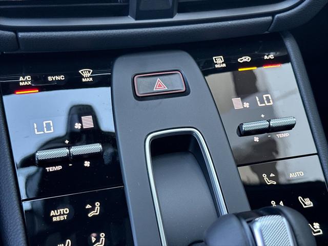 2026 Porsche Macan Unknown