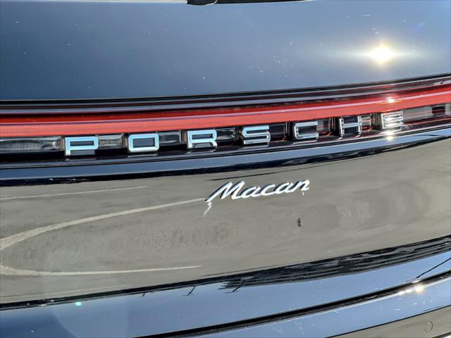 2026 Porsche Macan Unknown