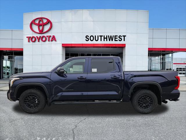 2026 Toyota Tundra SR5 CrewMax 5.5' Bed
