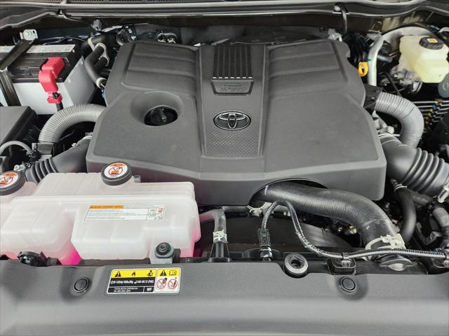 2026 Toyota Tundra SR5 CrewMax 5.5' Bed