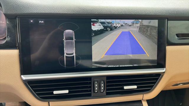 2019 Porsche Cayenne Sport Utility 4D