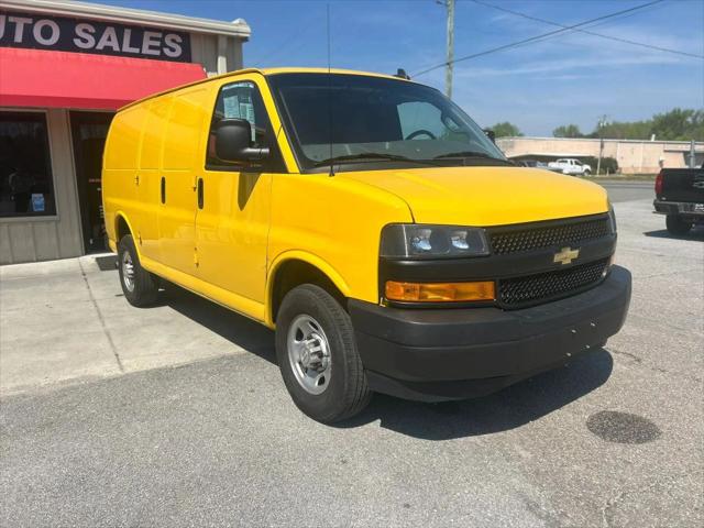 2023 Chevrolet Express Cargo Van RWD 2500 Regular Wheelbase WT