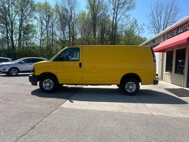 2023 Chevrolet Express Cargo Van RWD 2500 Regular Wheelbase WT