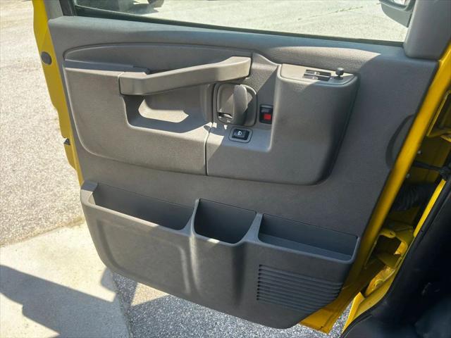 2023 Chevrolet Express Cargo Van RWD 2500 Regular Wheelbase WT