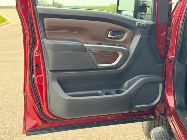 2017 Nissan Titan XD Platinum Reserve Gas