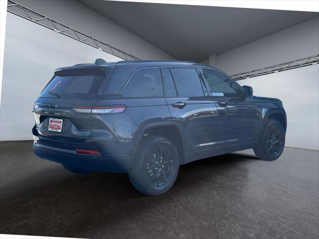 2026 Jeep Grand Cherokee Altitude 4x4