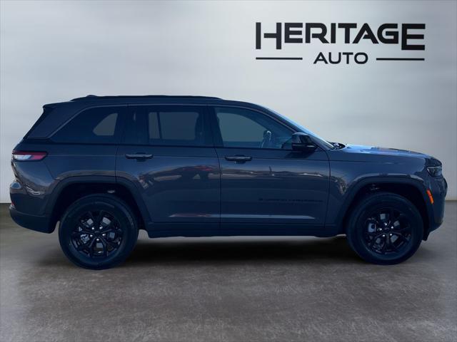 2026 Jeep Grand Cherokee Altitude 4x4