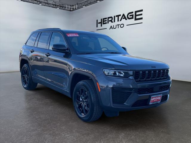 2026 Jeep Grand Cherokee Altitude 4x4