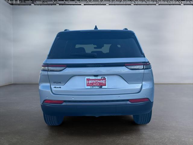 2026 Jeep Grand Cherokee Altitude 4x4