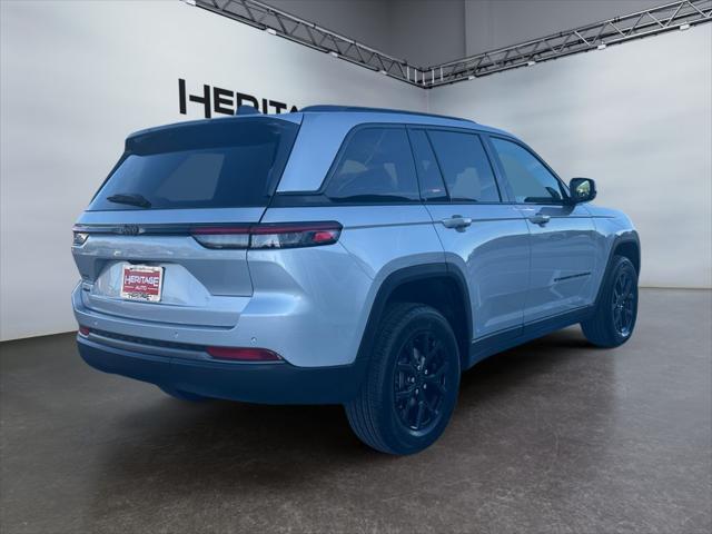 2026 Jeep Grand Cherokee Altitude 4x4