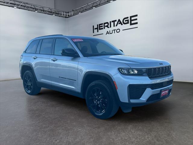 2026 Jeep Grand Cherokee Altitude 4x4