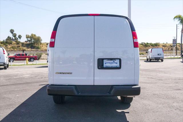 2026 Chevrolet Express Cargo Van 2500 Regular Wheelbase, WT, RWD