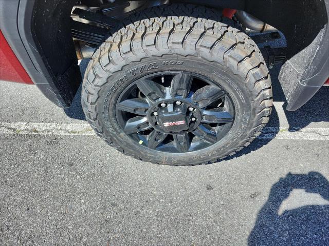 2026 GMC Sierra 2500HD Crew Cab, Standard Bed, AT4, 4WD