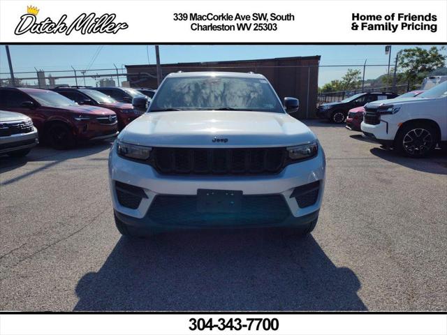 2025 Jeep Grand Cherokee Altitude 4x4