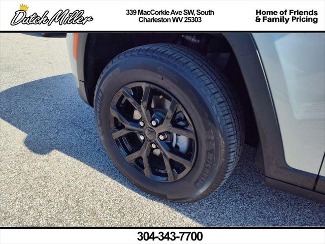 2025 Jeep Grand Cherokee Altitude 4x4