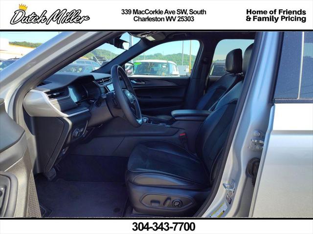 2025 Jeep Grand Cherokee Altitude 4x4