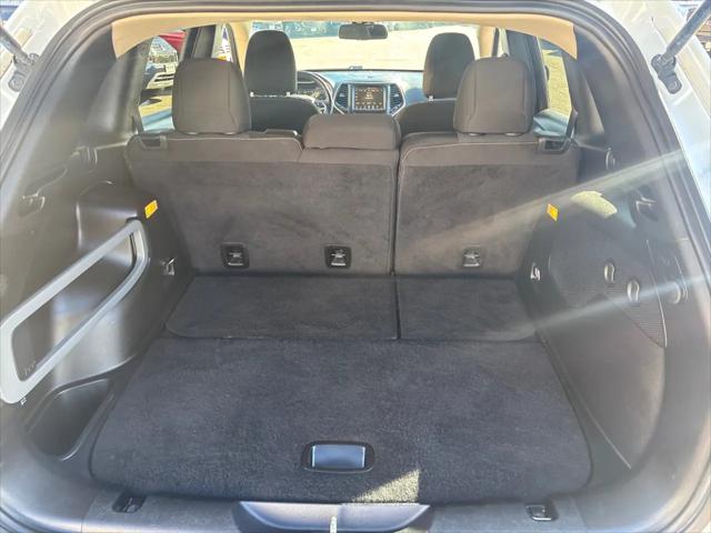 2016 Jeep Cherokee Altitude