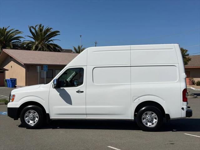 2016 Nissan 3500 SV V8