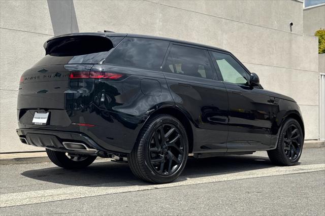 2026 Land Rover Range Rover Sport P460e Dynamic SE
