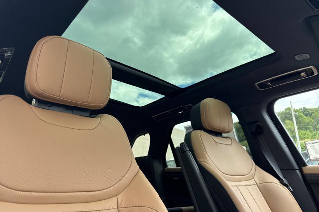 2026 Land Rover Range Rover Sport P460e Dynamic SE