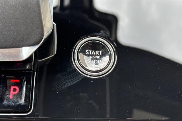 2026 Land Rover Range Rover Sport P460e Dynamic SE
