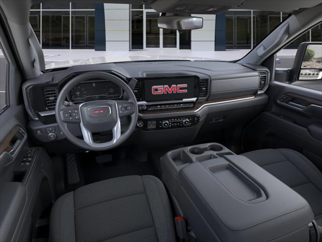 2026 GMC Sierra 2500HD Crew Cab, Standard Bed, SLE, 4WD