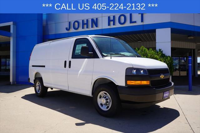 2026 Chevrolet Express Cargo Van 2500 Regular Wheelbase, WT, RWD