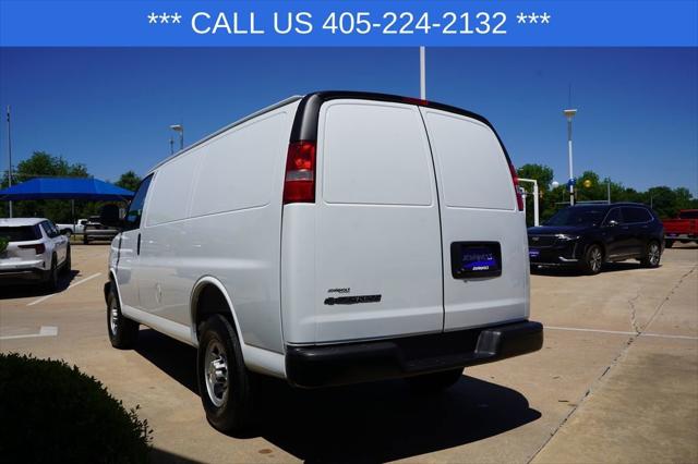 2026 Chevrolet Express Cargo Van 2500 Regular Wheelbase, WT, RWD