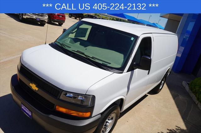 2026 Chevrolet Express Cargo Van 2500 Regular Wheelbase, WT, RWD