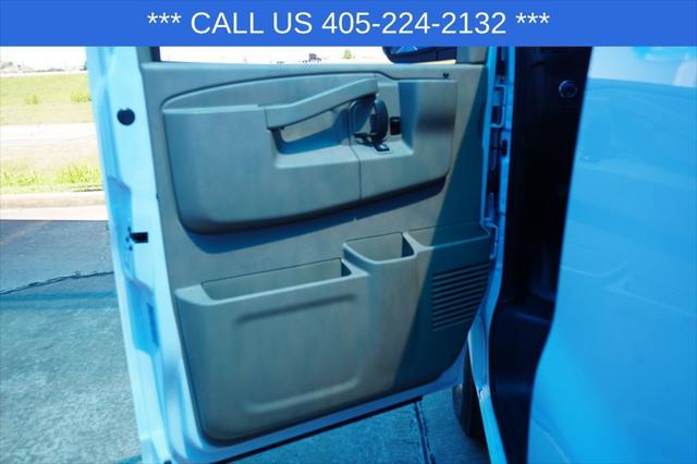 2026 Chevrolet Express Cargo Van 2500 Regular Wheelbase, WT, RWD
