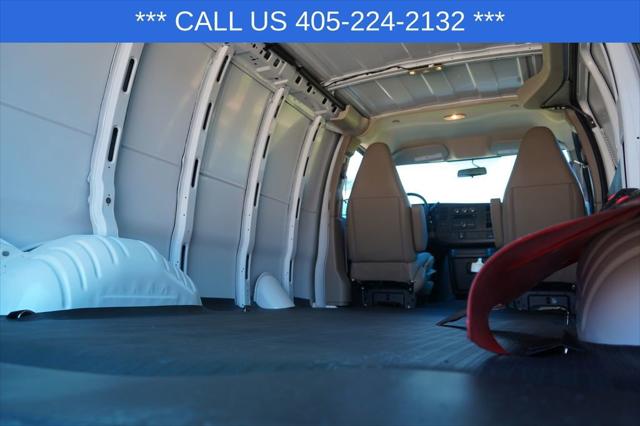 2026 Chevrolet Express Cargo Van 2500 Regular Wheelbase, WT, RWD