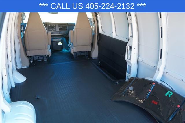 2026 Chevrolet Express Cargo Van 2500 Regular Wheelbase, WT, RWD