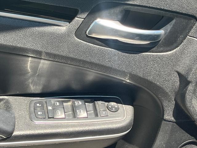 2019 Chrysler 300 300S