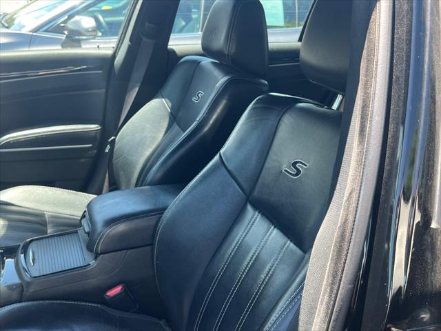 2019 Chrysler 300 300S