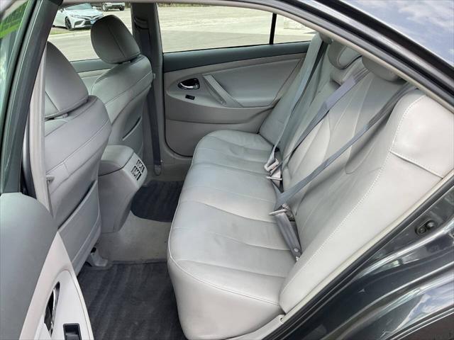 2009 Toyota Camry Base 4dr Sedan