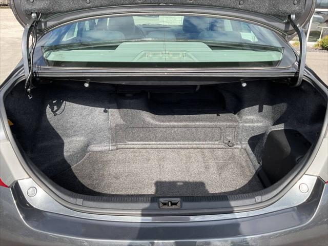 2009 Toyota Camry Base 4dr Sedan