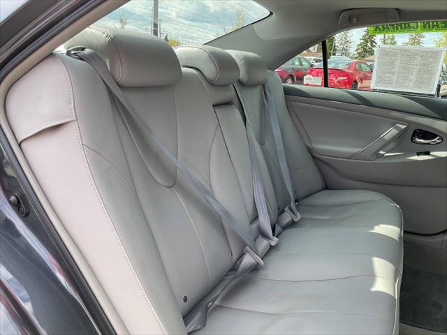 2009 Toyota Camry Base 4dr Sedan