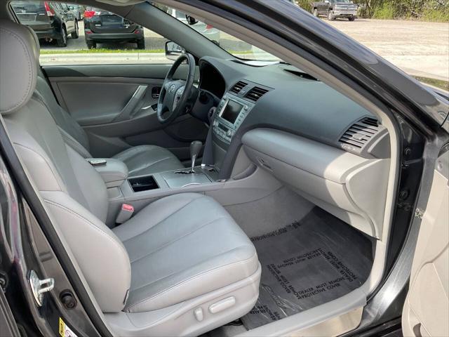2009 Toyota Camry Base 4dr Sedan