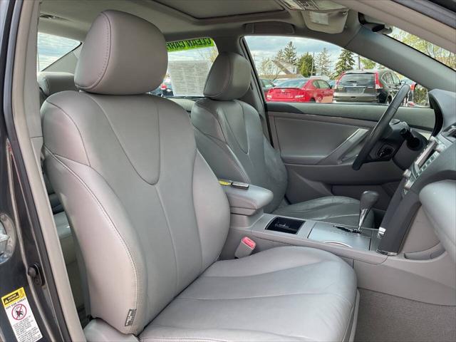 2009 Toyota Camry Base 4dr Sedan