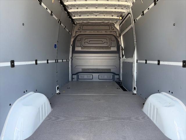 2024 Mercedes-Benz Sprinter 2500 2500 AWD 3dr 170 in. WB High Roof Cargo Van